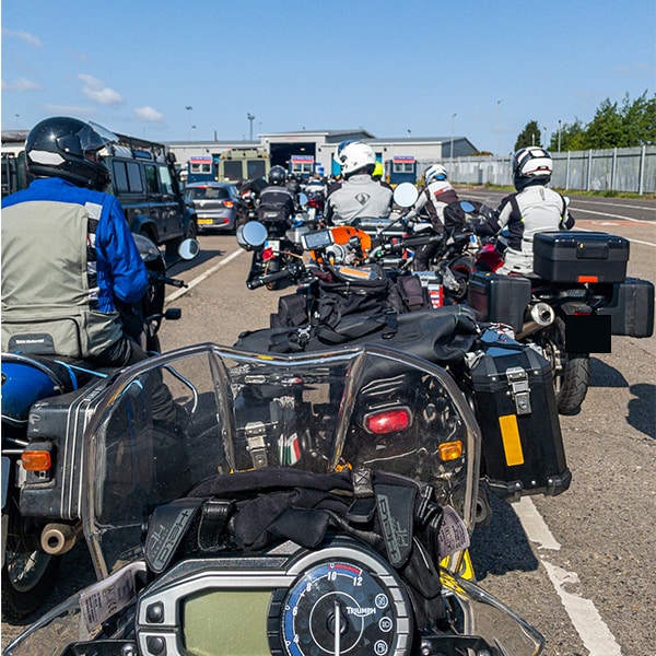 Motorradtour Schottland; Zollkontrolle