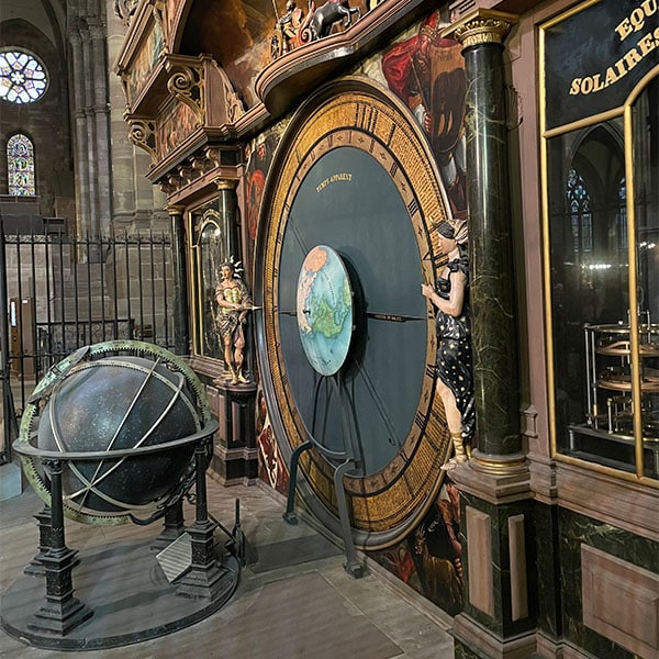 Astronomische Uhr im Straßburger Münster.